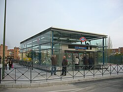 Metro Manoteras